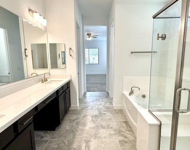 3824 E Fiesta Flower Lane - Photo Thumbnail 25