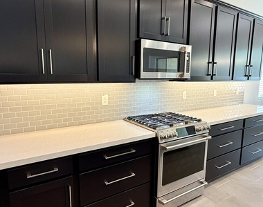 3824 E Fiesta Flower Lane - Photo Thumbnail 10