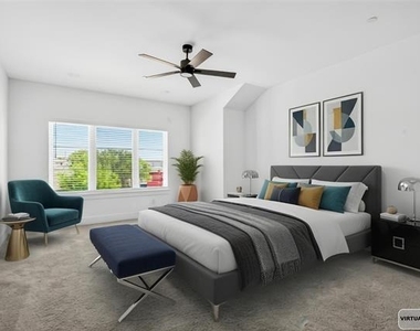 7613 Reis Lane - Photo Thumbnail 12