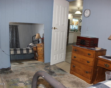 9501 E Broadway Road - Photo Thumbnail 17