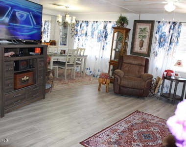 9501 E Broadway Road - Photo Thumbnail 19