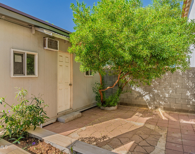 2524 S 89th Lane - Photo Thumbnail 31