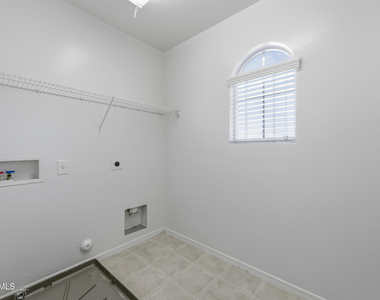 2524 S 89th Lane - Photo Thumbnail 18