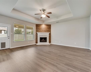 1601 Bunting Drive - Photo Thumbnail 3