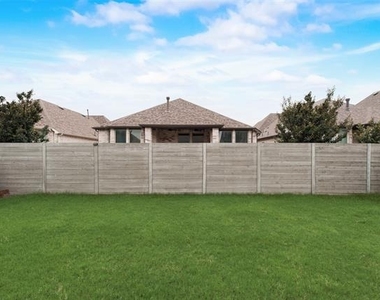 1601 Bunting Drive - Photo Thumbnail 16