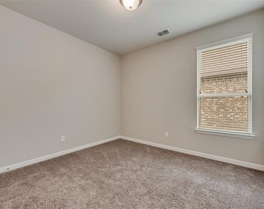 1601 Bunting Drive - Photo Thumbnail 9