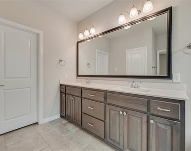 1601 Bunting Drive - Photo Thumbnail 15