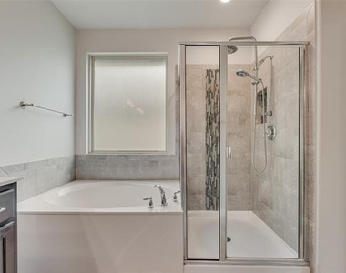 1601 Bunting Drive - Photo Thumbnail 14