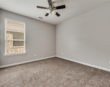 1601 Bunting Drive - Photo Thumbnail 10