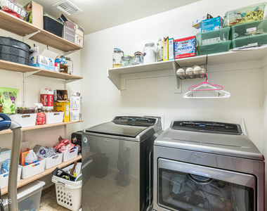 957 E Wimpole Avenue - Photo Thumbnail 26