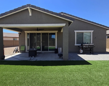 15650 W Morning Glory Street - Photo Thumbnail 16