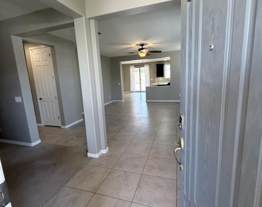 20432 W Carlton Mnr -- - Photo Thumbnail 5