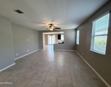20432 W Carlton Mnr -- - Photo Thumbnail 6