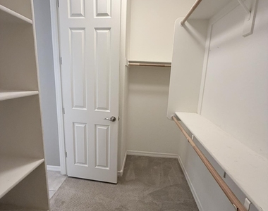 20432 W Carlton Mnr -- - Photo Thumbnail 27