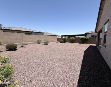 20432 W Carlton Mnr -- - Photo Thumbnail 34