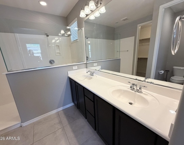20432 W Carlton Mnr -- - Photo Thumbnail 24