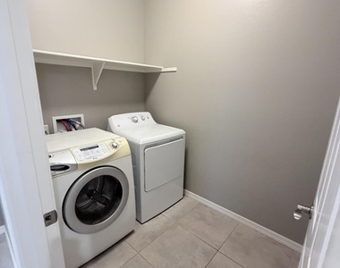 20432 W Carlton Mnr -- - Photo Thumbnail 9