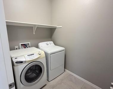 20432 W Carlton Mnr -- - Photo Thumbnail 15
