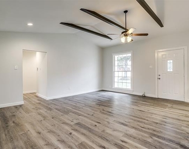 5437 Sam Calloway Road - Photo Thumbnail 7