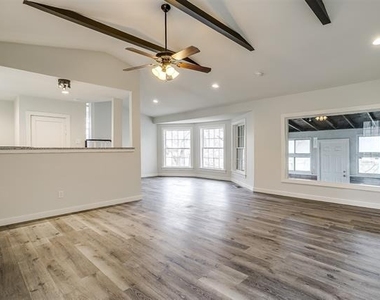 5437 Sam Calloway Road - Photo Thumbnail 9