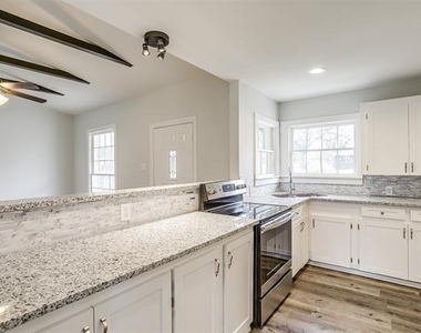 5437 Sam Calloway Road - Photo Thumbnail 13