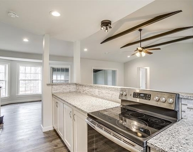 5437 Sam Calloway Road - Photo Thumbnail 15
