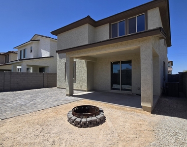 3349 S 179th Drive - Photo Thumbnail 24