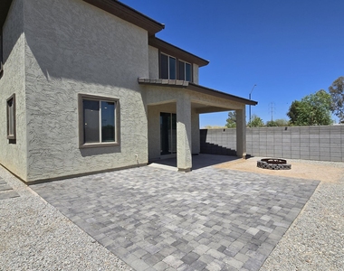 3349 S 179th Drive - Photo Thumbnail 25