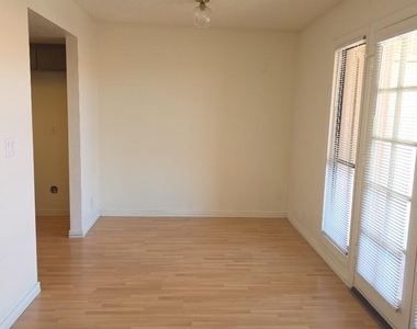 11666 N 28th Drive - Photo Thumbnail 15