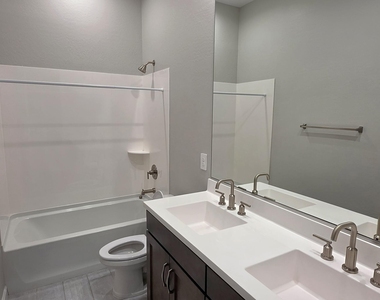 10441 W Melinda Lane - Photo Thumbnail 18