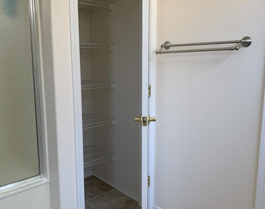 15136 W Corral Drive - Photo Thumbnail 22