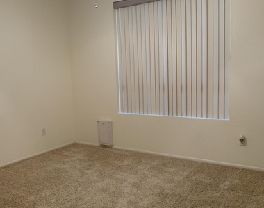 15136 W Corral Drive - Photo Thumbnail 18