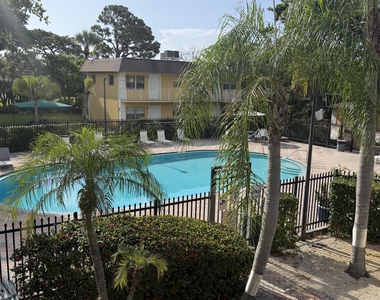 5186 Ne 6th Avenue - Photo Thumbnail 15