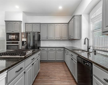 4738 Coyote Trail - Photo Thumbnail 12