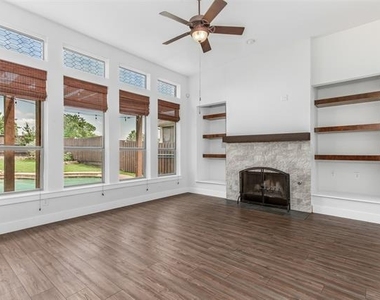 4738 Coyote Trail - Photo Thumbnail 9