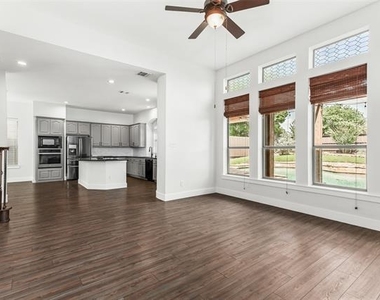 4738 Coyote Trail - Photo Thumbnail 10
