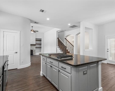 4738 Coyote Trail - Photo Thumbnail 13