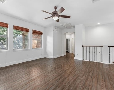 4738 Coyote Trail - Photo Thumbnail 20