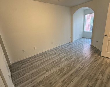 106 Sw Peacock Boulevard - Photo Thumbnail 51