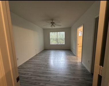 106 Sw Peacock Boulevard - Photo Thumbnail 14