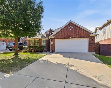 9112 Steiner Street - Photo Thumbnail 1