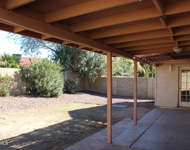 19455 N 34th Street - Photo Thumbnail 7