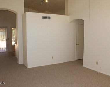 19455 N 34th Street - Photo Thumbnail 1