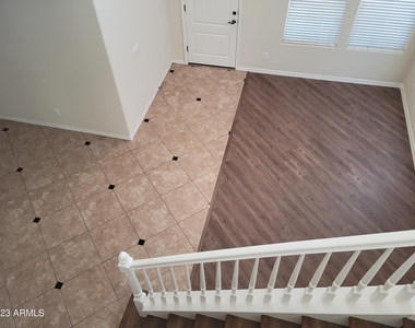 31111 N 136th Lane - Photo Thumbnail 14