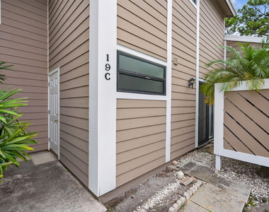 707 Stonewood Court - Photo Thumbnail 32