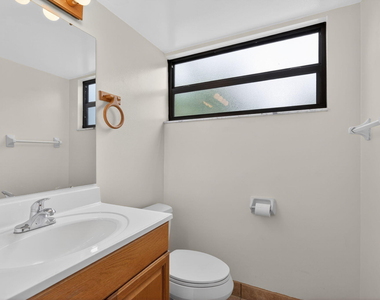 707 Stonewood Court - Photo Thumbnail 35