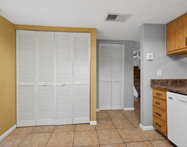 707 Stonewood Court - Photo Thumbnail 50