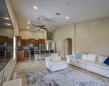 1750 Sw Berkshire Cir Circle Sw - Photo Thumbnail 8