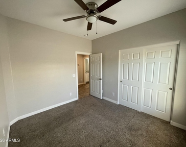 11176 W Cambria Circle - Photo Thumbnail 18