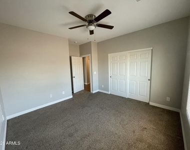 11176 W Cambria Circle - Photo Thumbnail 10